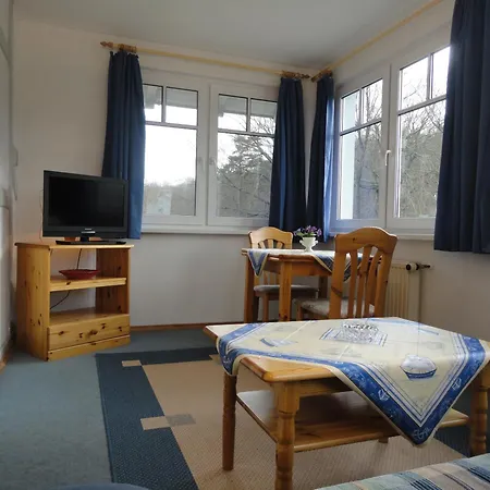 Haus Roseneck 60 M Zum Appartement *